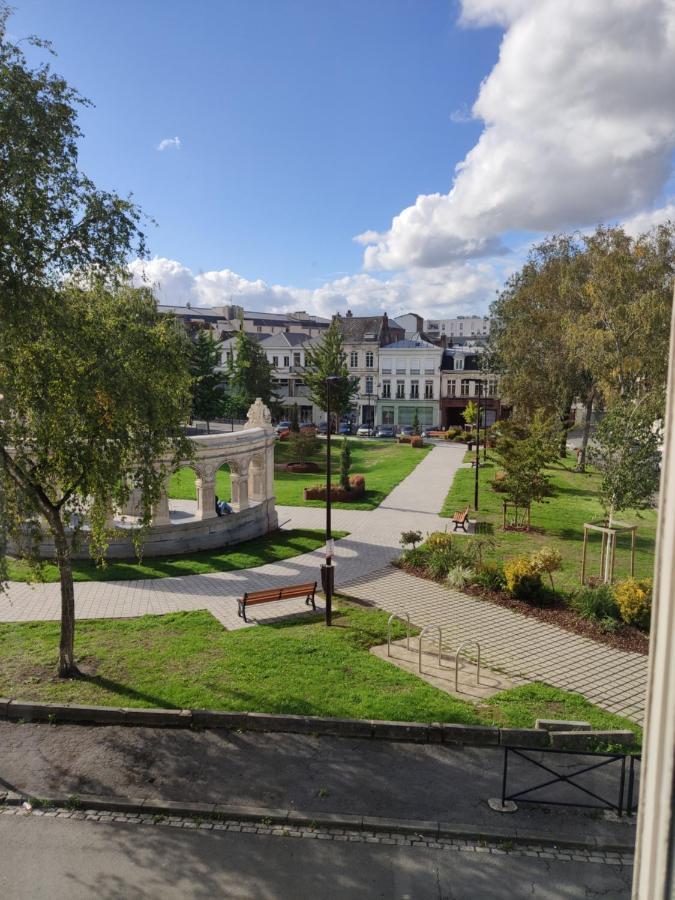 Residence Jehan Froissart Валансьен Экстерьер фото